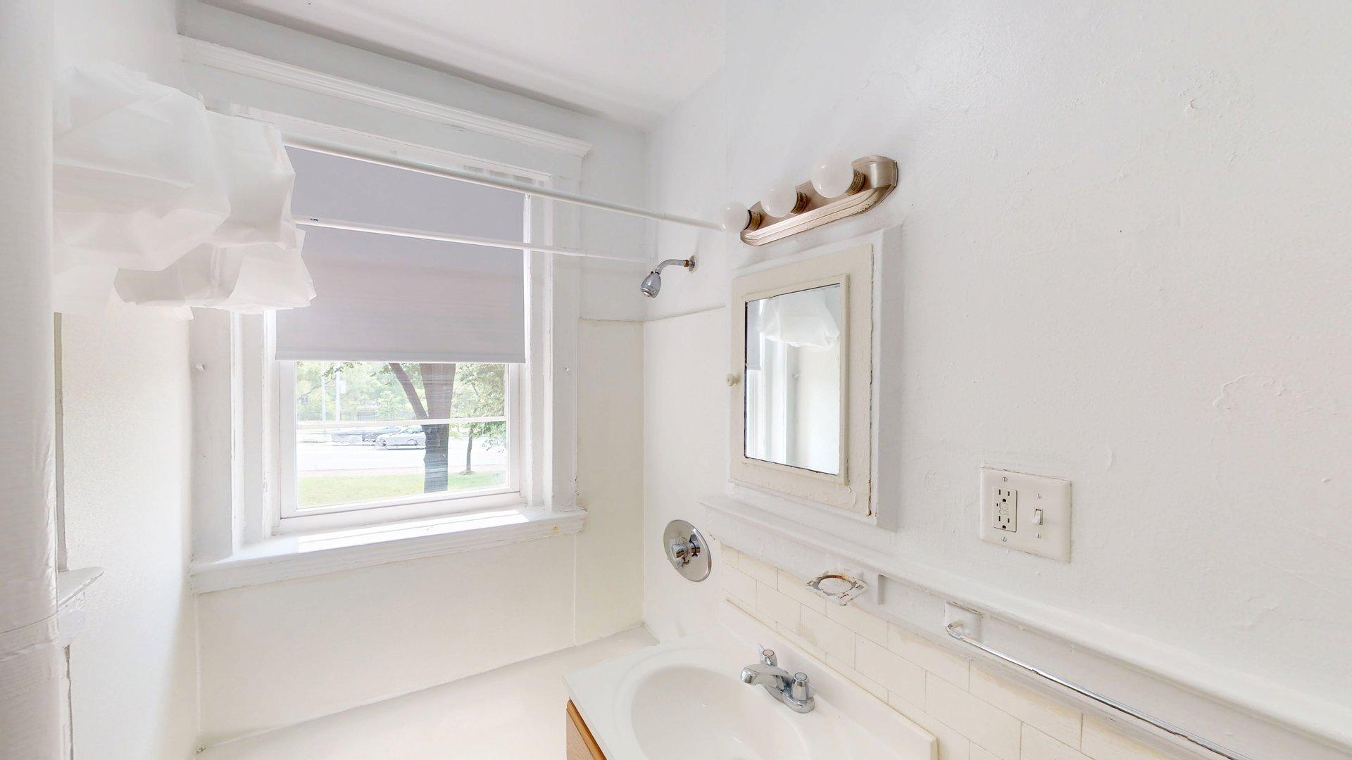 1163 Boylston St, Fenway