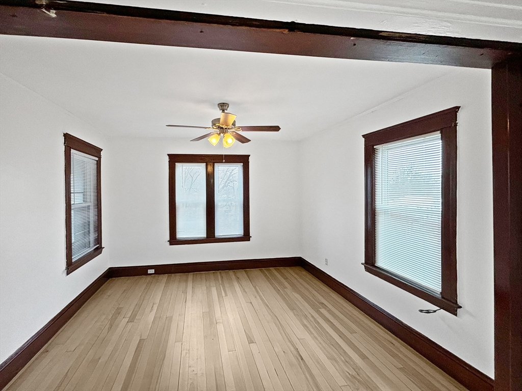 3 Henderson Ave, Worcester
