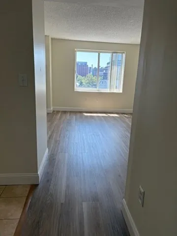 8 Museum Way, East Cambridge