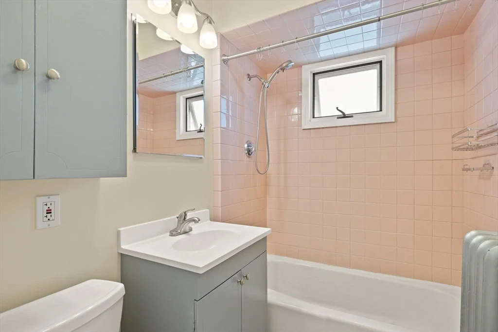 1521 Centre St, West Roxbury