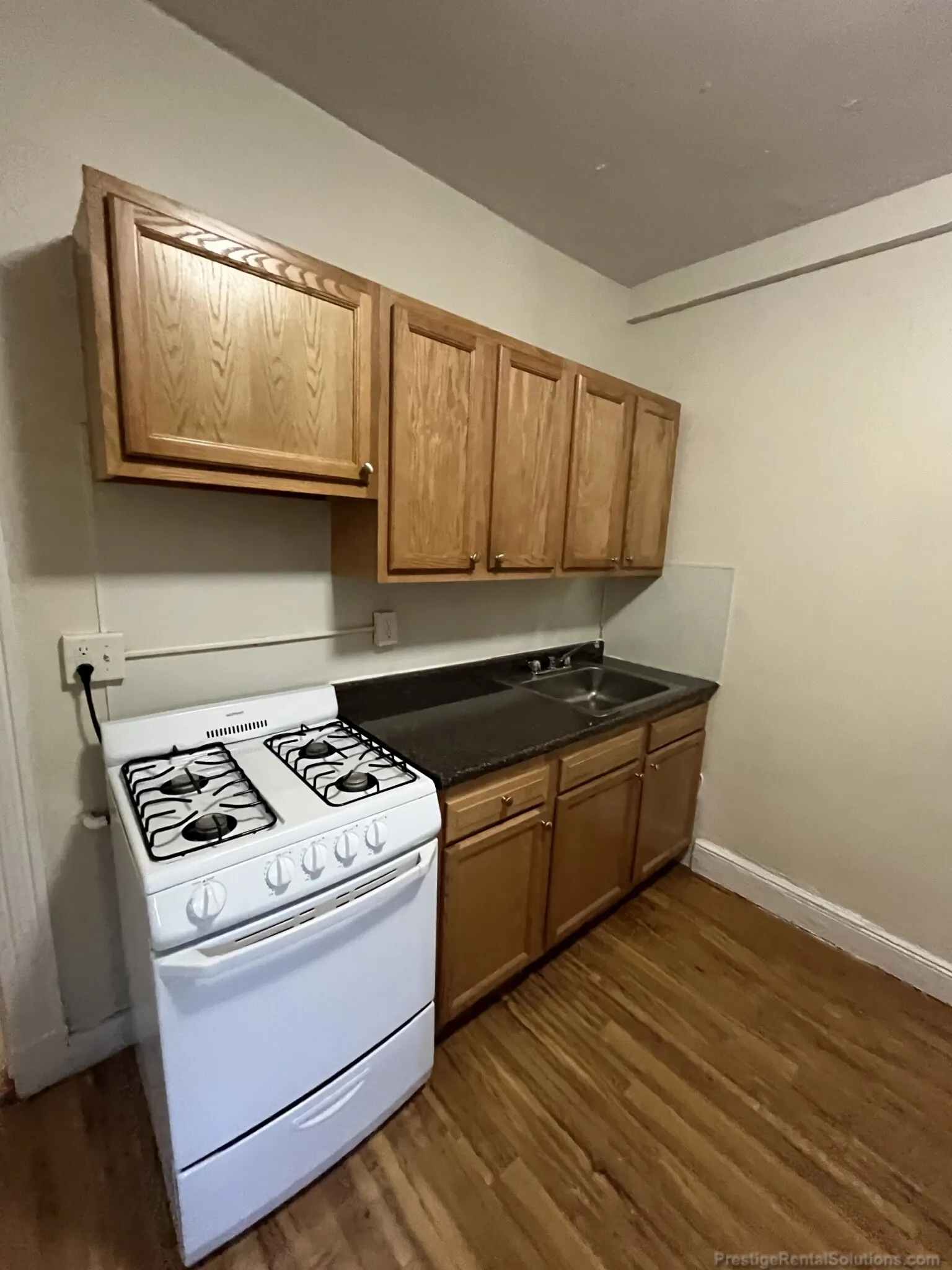 1810 Commonwealth Ave, Brighton