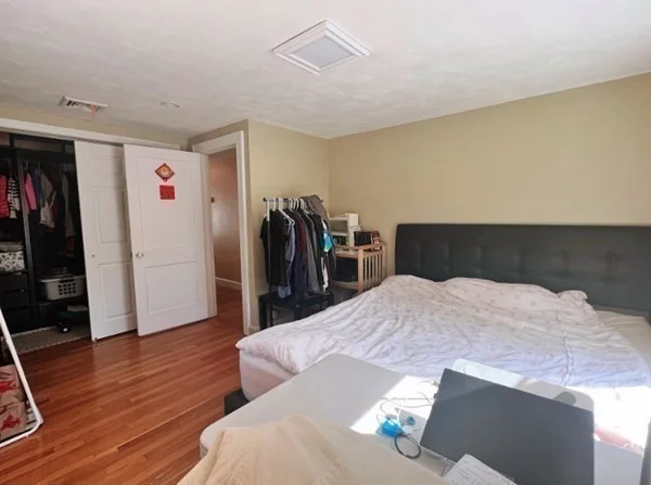 68 Bow Rd, Newton