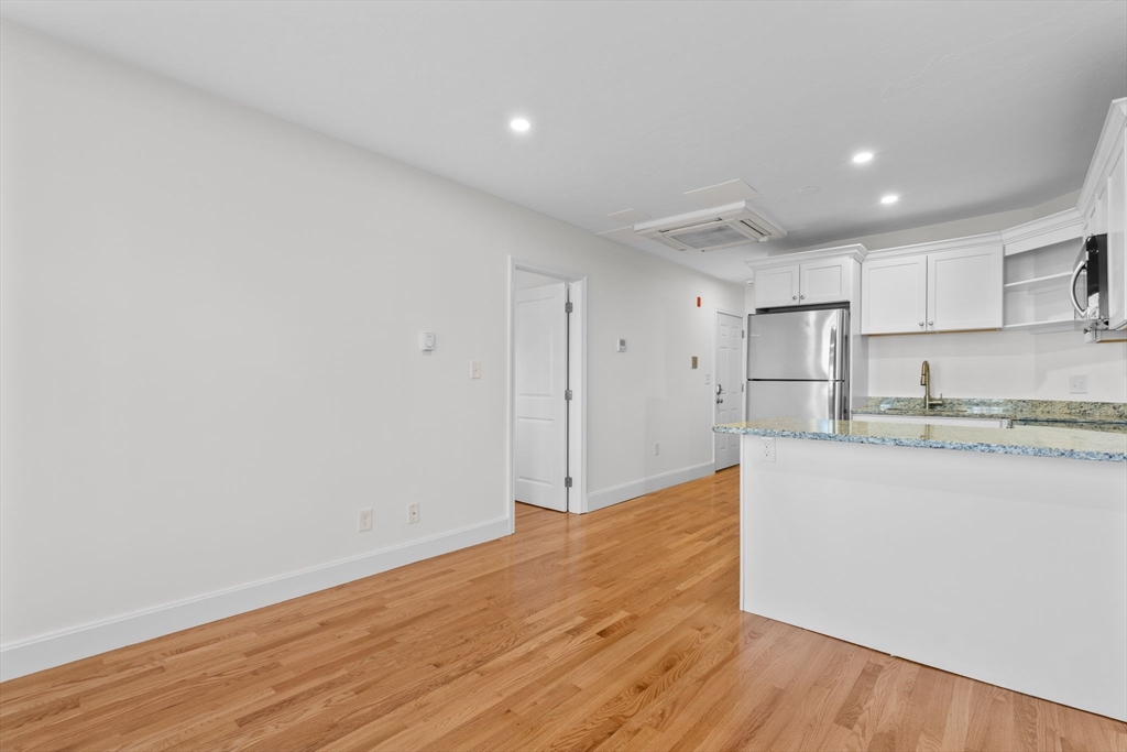 754 Huntington Ave, Mission Hill