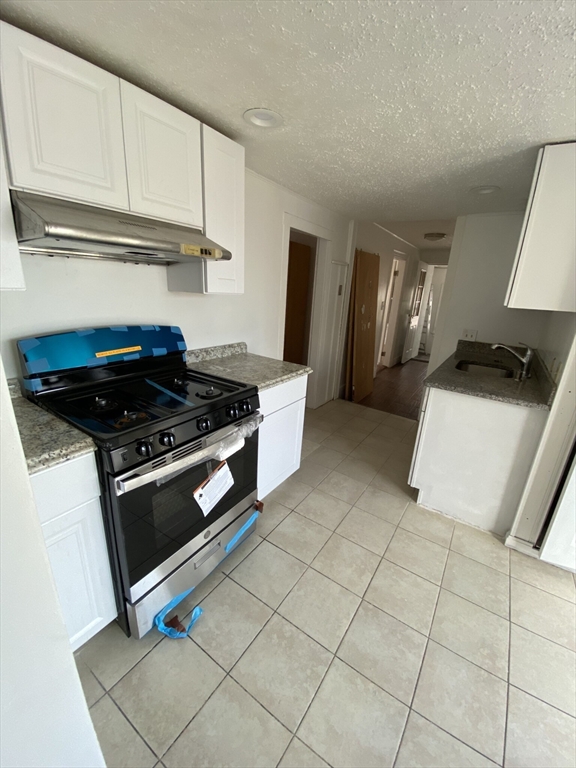 26 Brook St, Wollaston