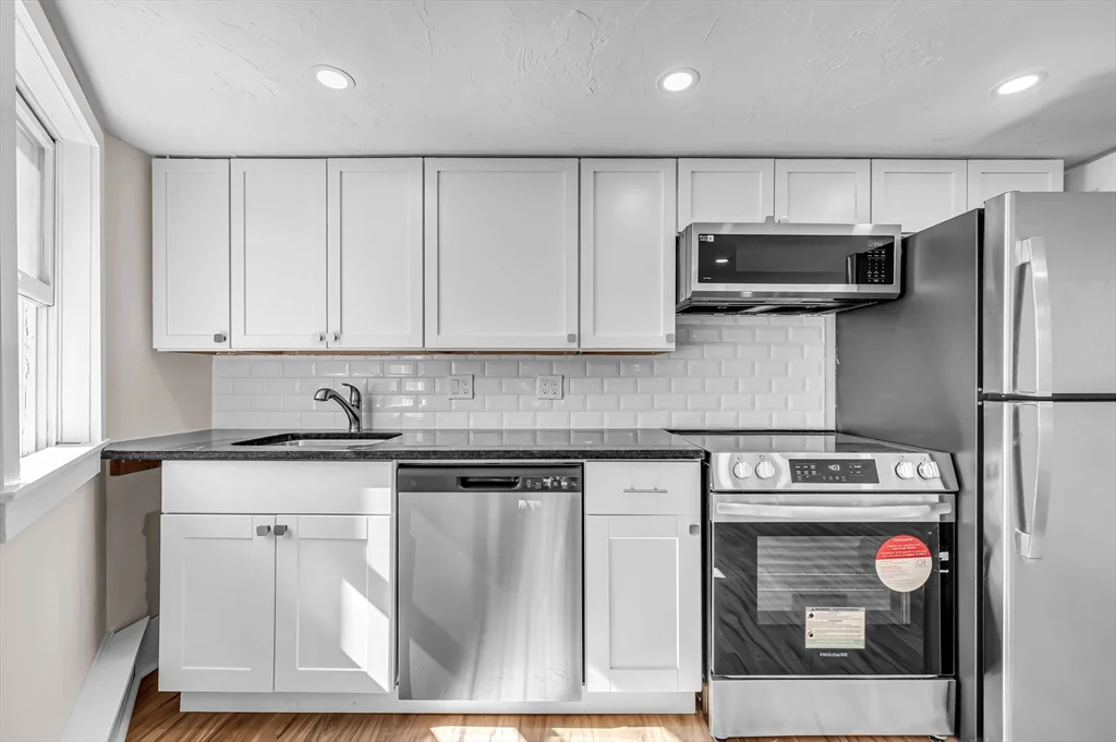 465 East Eight, South Boston