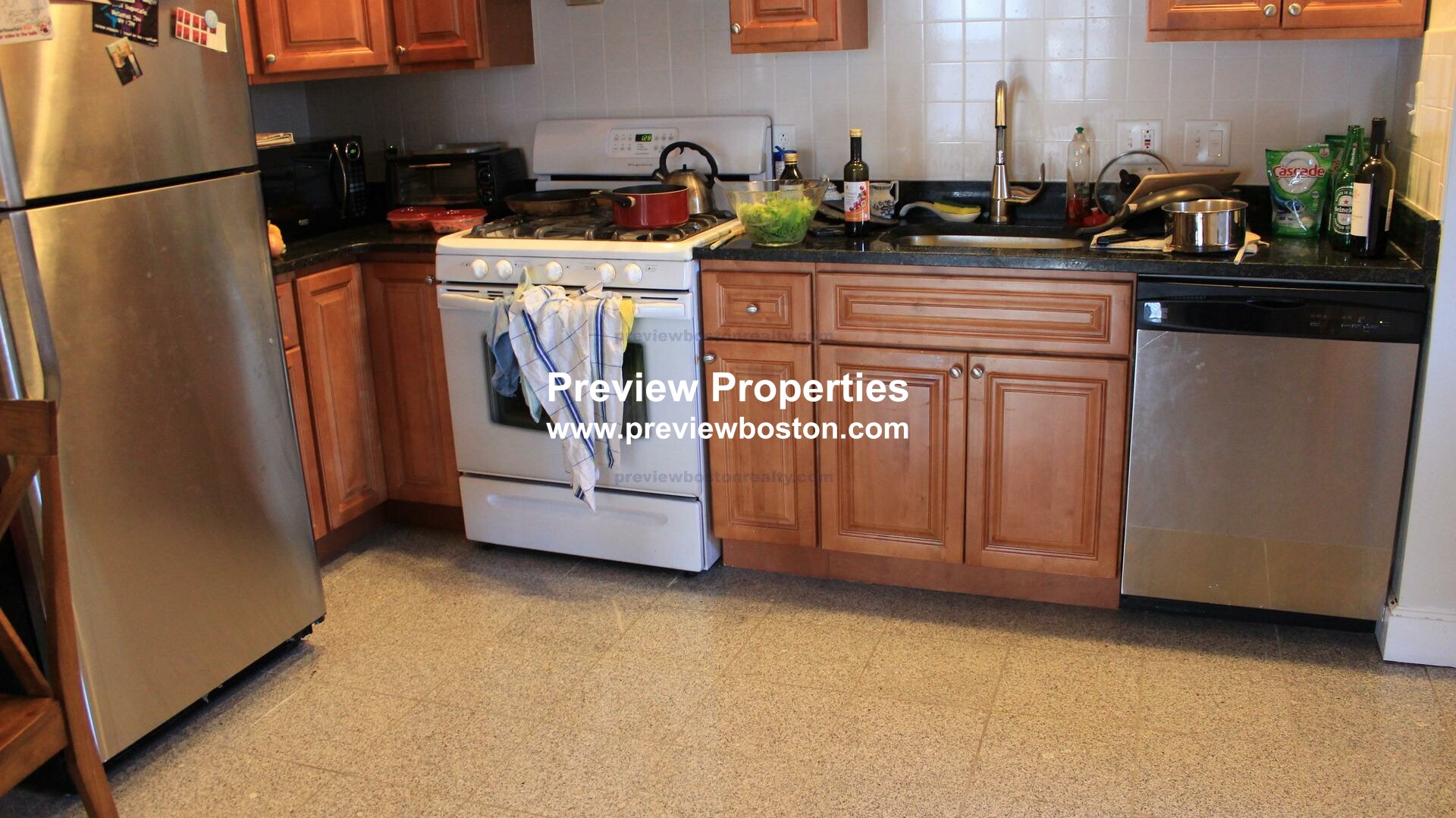 127 Cedar St, Roxbury