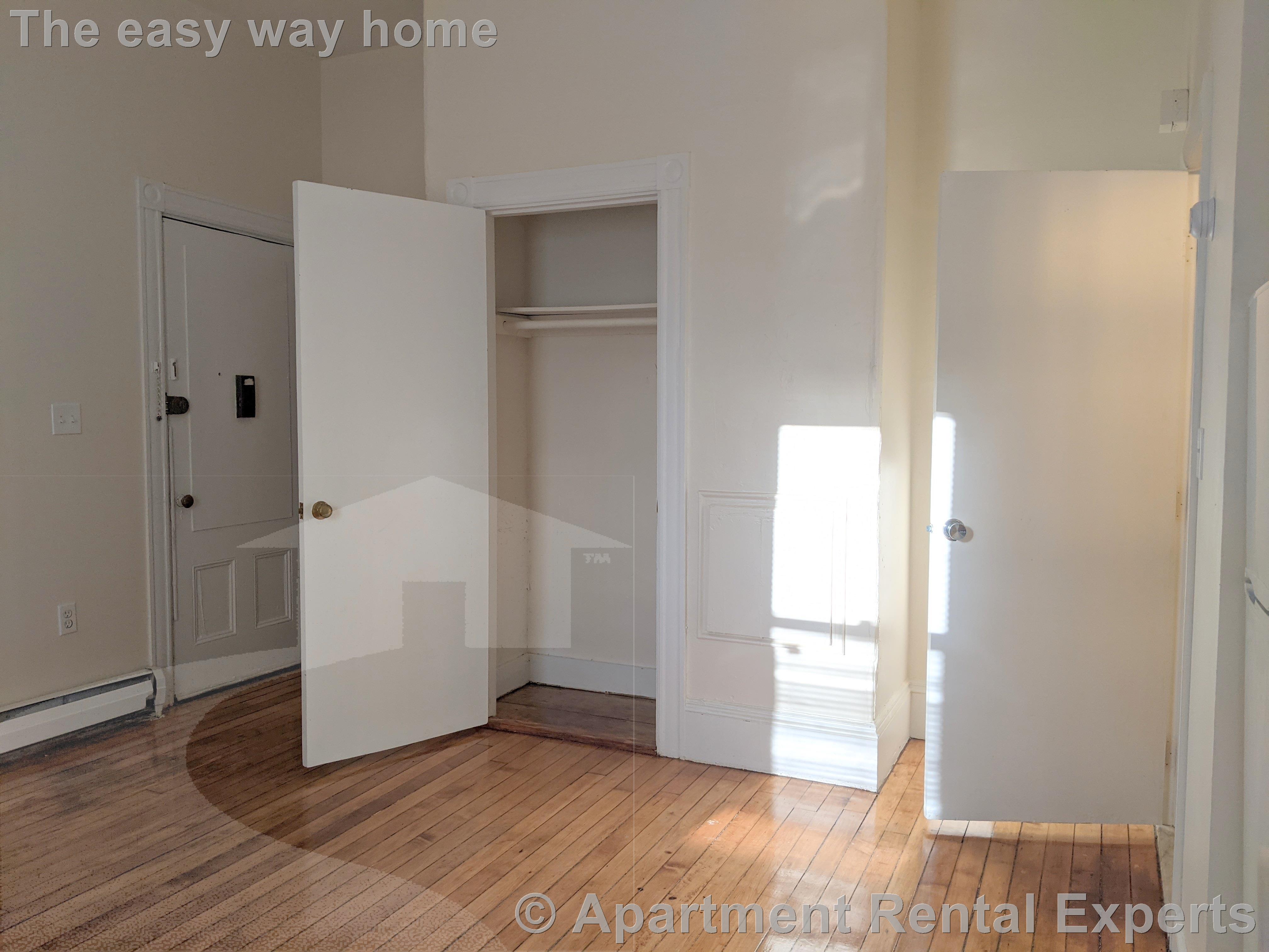 19 Cameron Ave, Davis Square