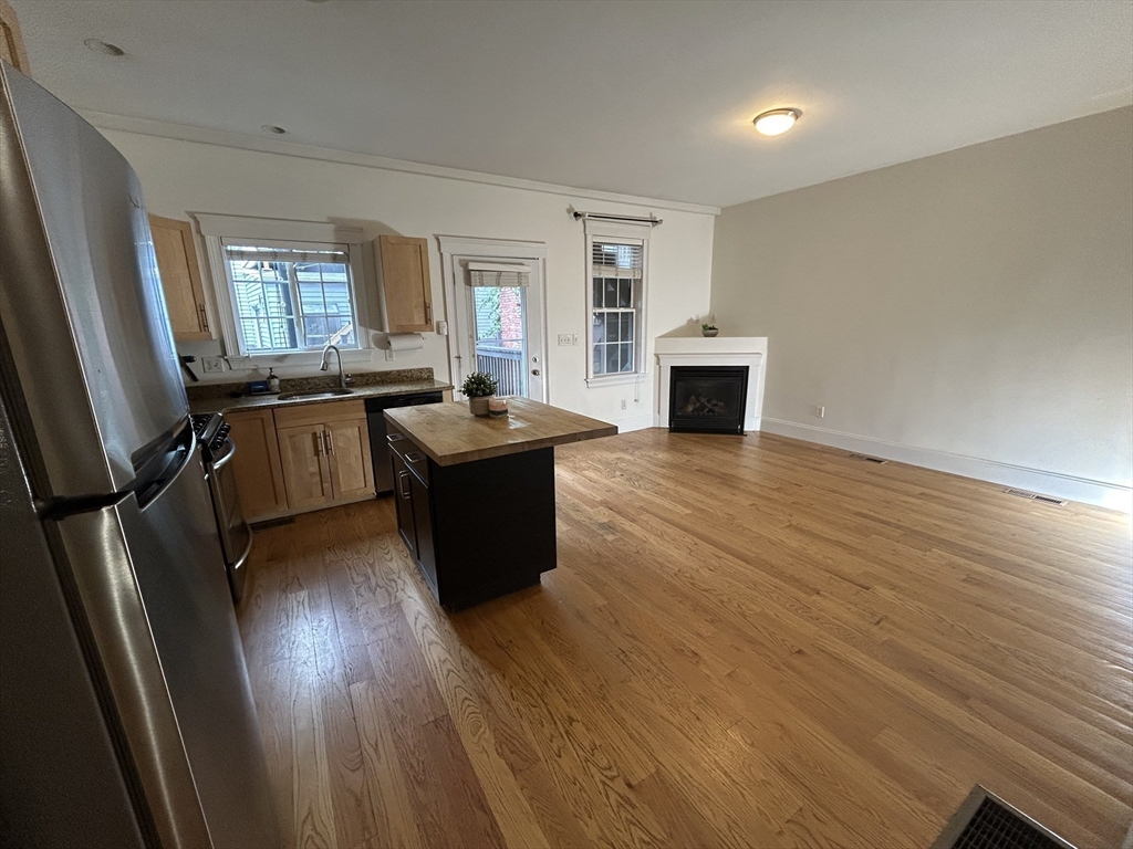 144 West 8th, South Boston