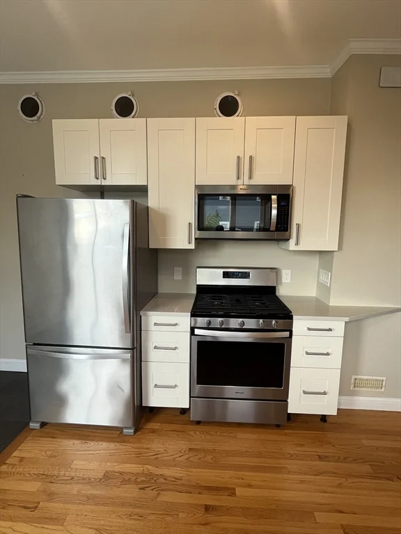 573 Shirley St, Winthrop