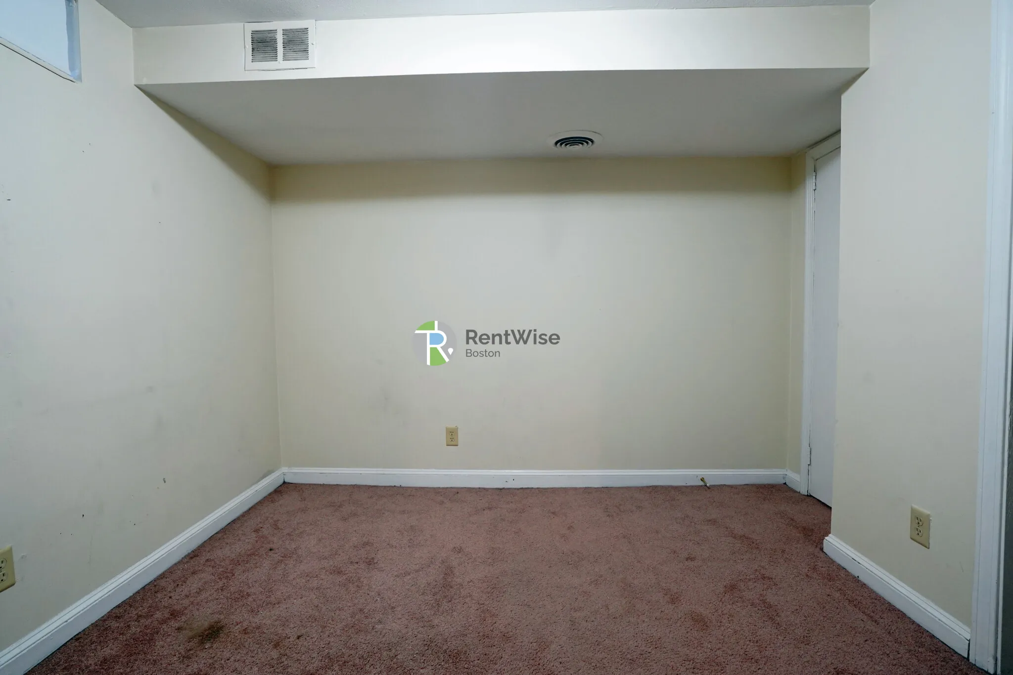 266 Chestnut Hill Ave, Brighton