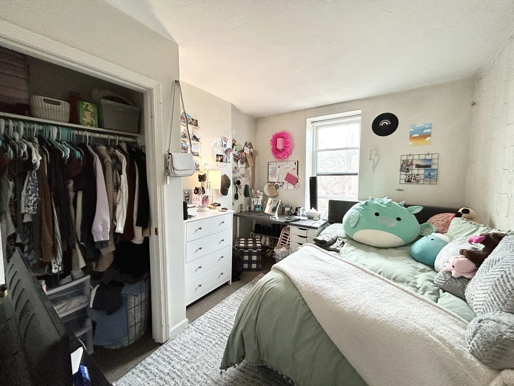 90 Hammond St, South End