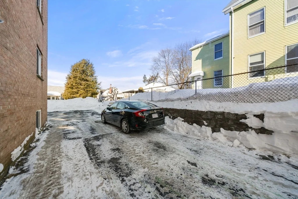 22 Irving St, Glendale