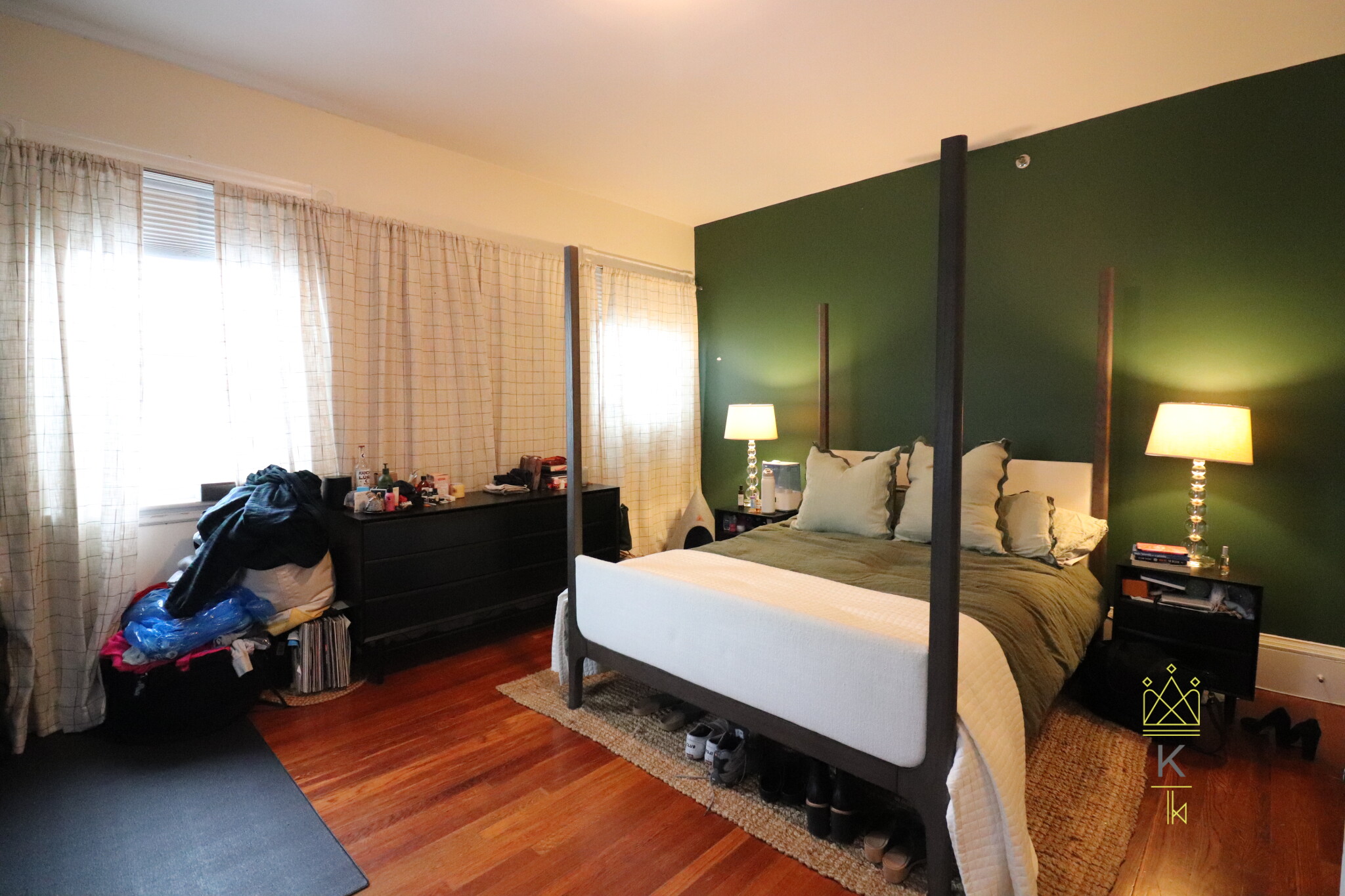 1569 Beacon St, Brookline