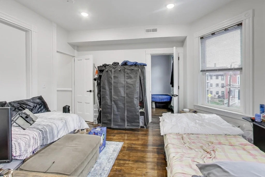 65 Lambert Ave, Roxbury