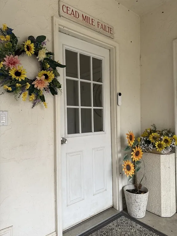 79 Freeman Rd, Charlton