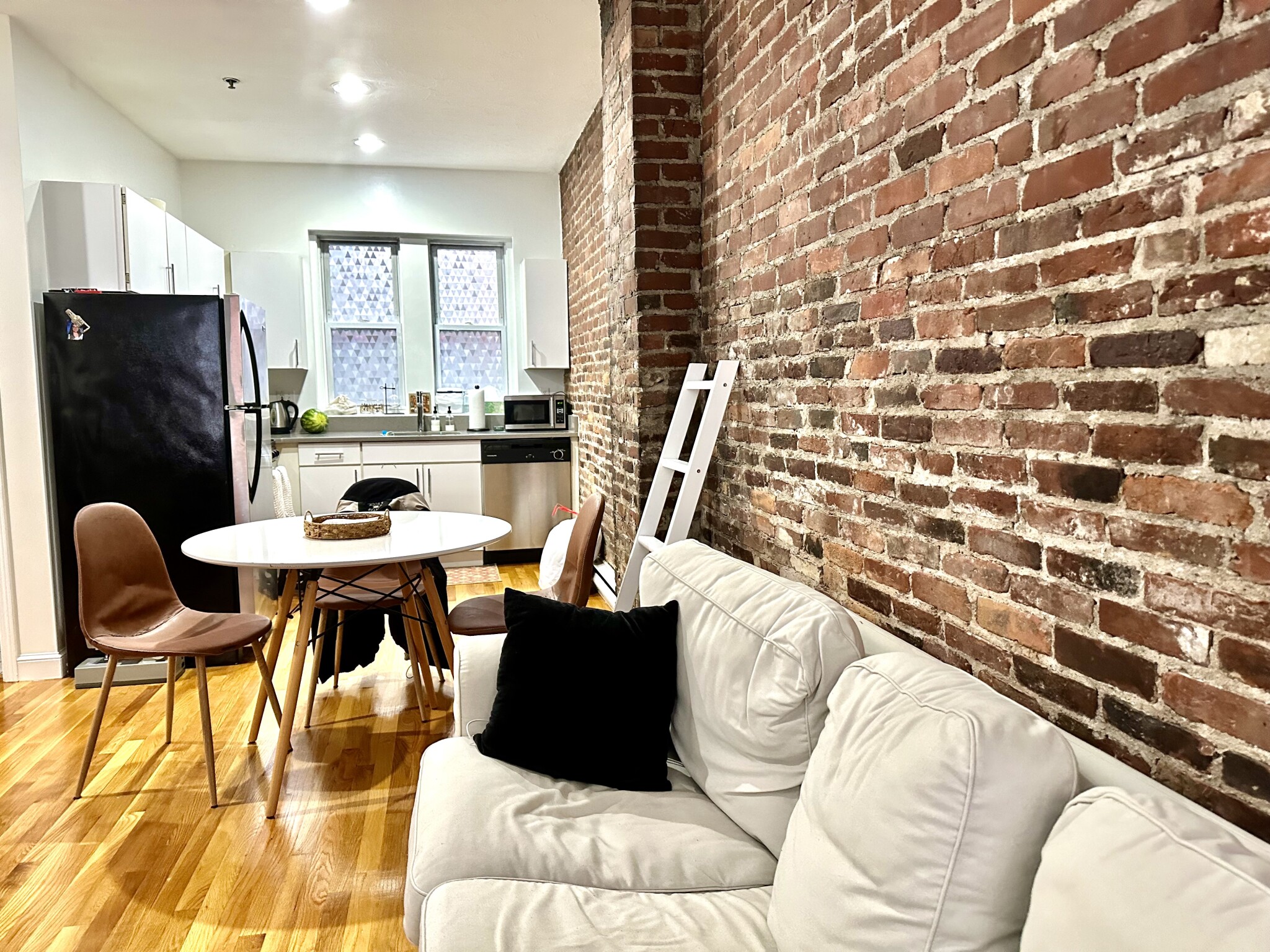 6 Cleveland Pl, North End