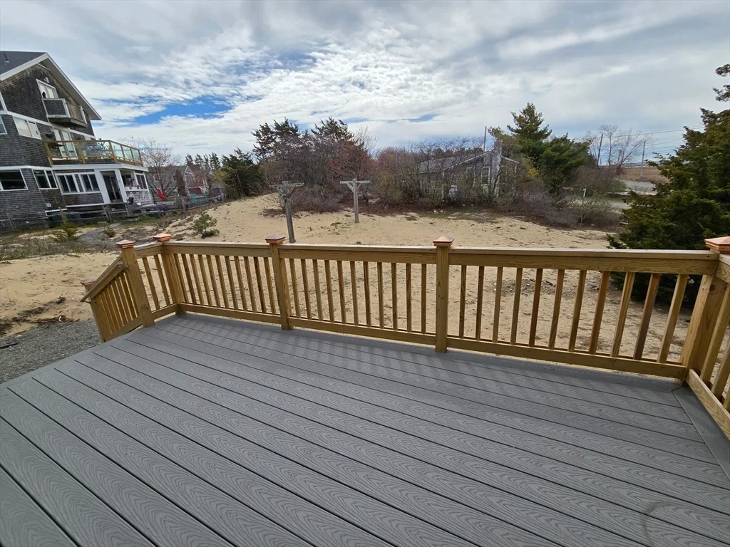11 Sunset Dr, Plum Island