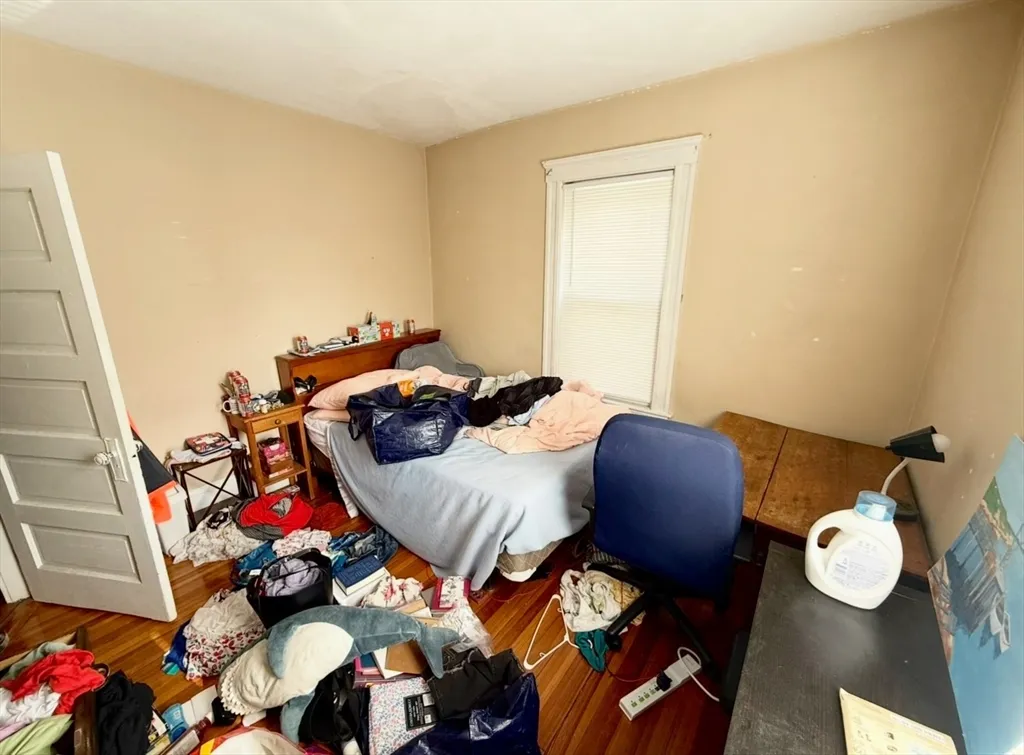 49 Conwell Ave, West Somerville