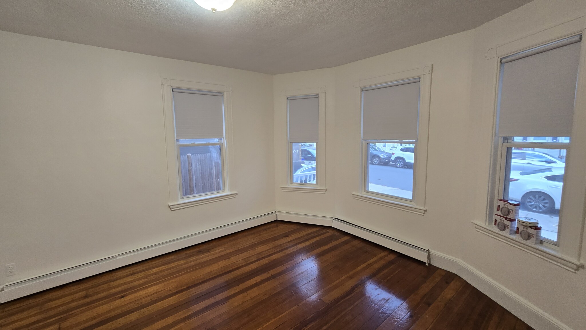 40 Brackett St, Oak Square