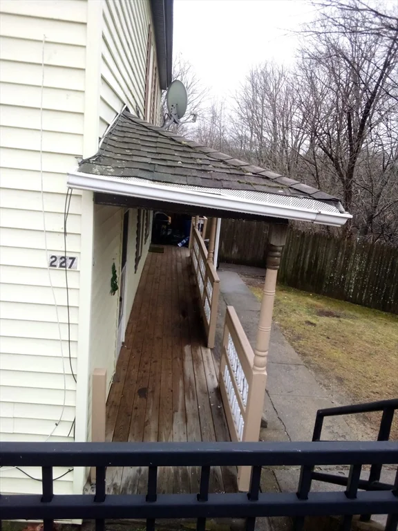 227 Main St, Blackstone