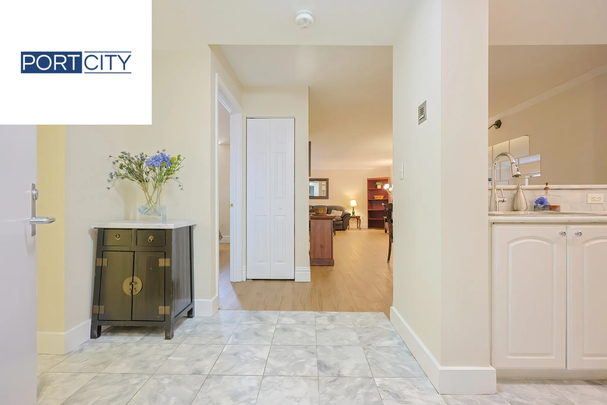 15 Beacon St, Downtown