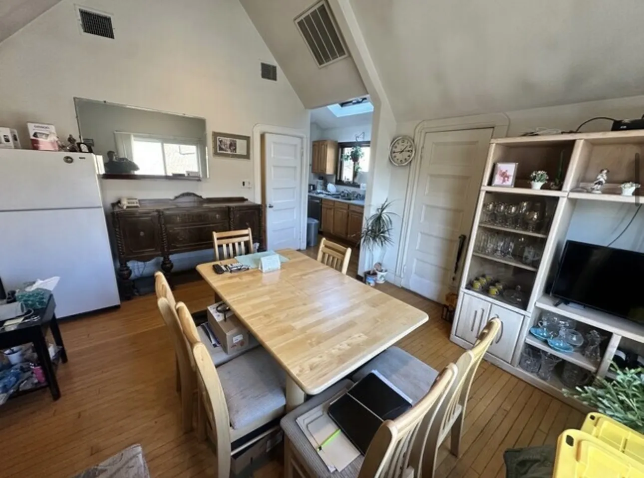 147 Willow Ave, Powder House Square