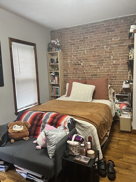 10 Wellington, South End