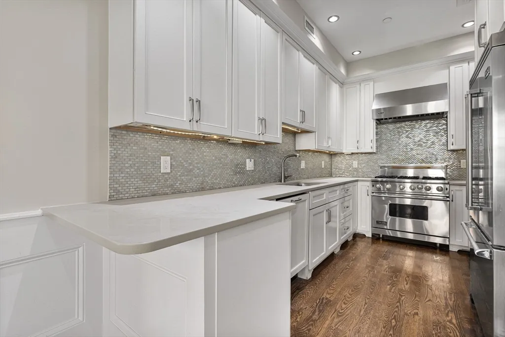 410 Boylston St, Back Bay