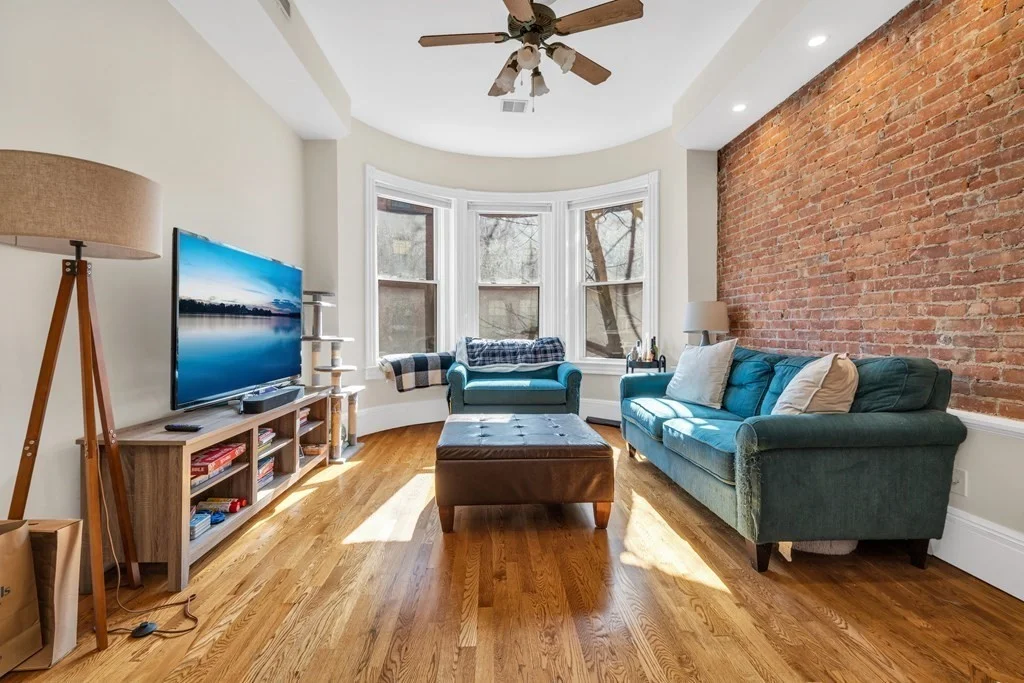 183 Saint Botolph St, Back Bay