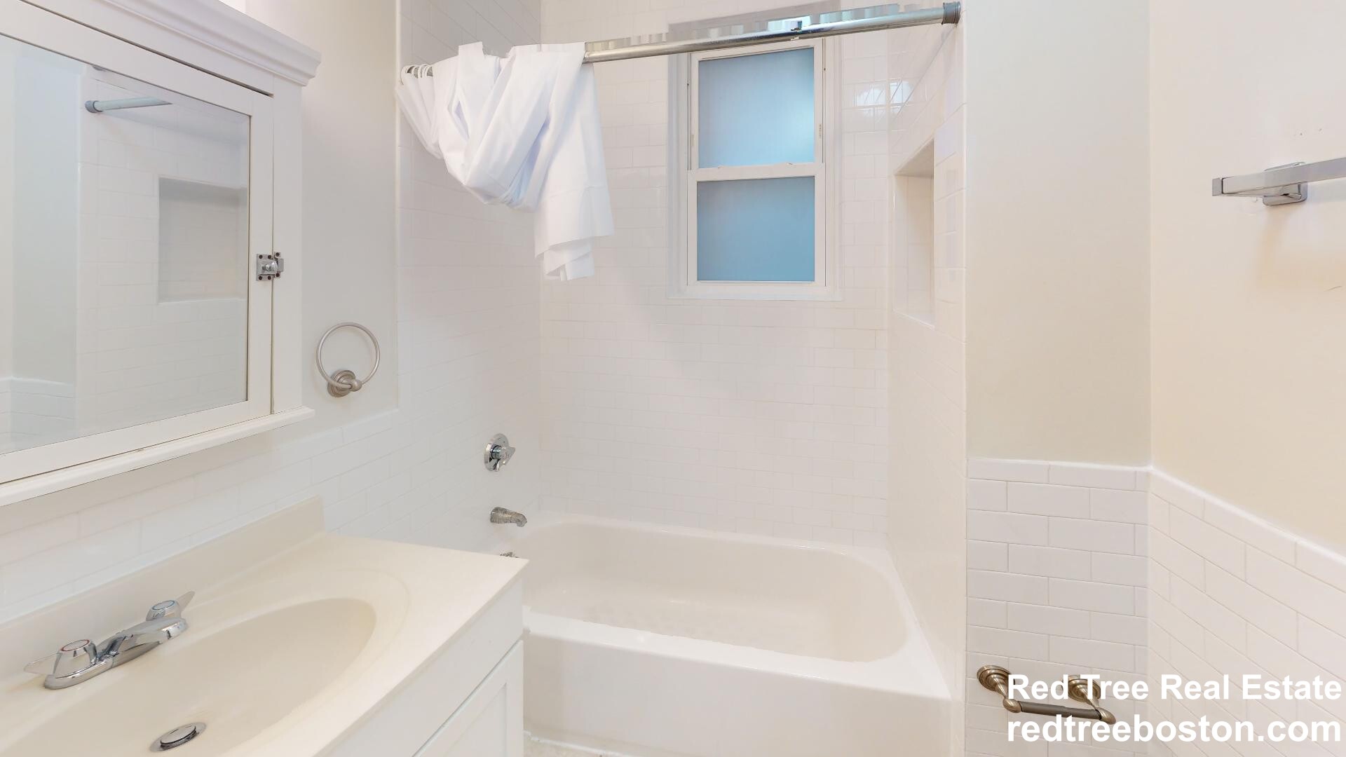 1640 Commonwealth Ave, Brighton