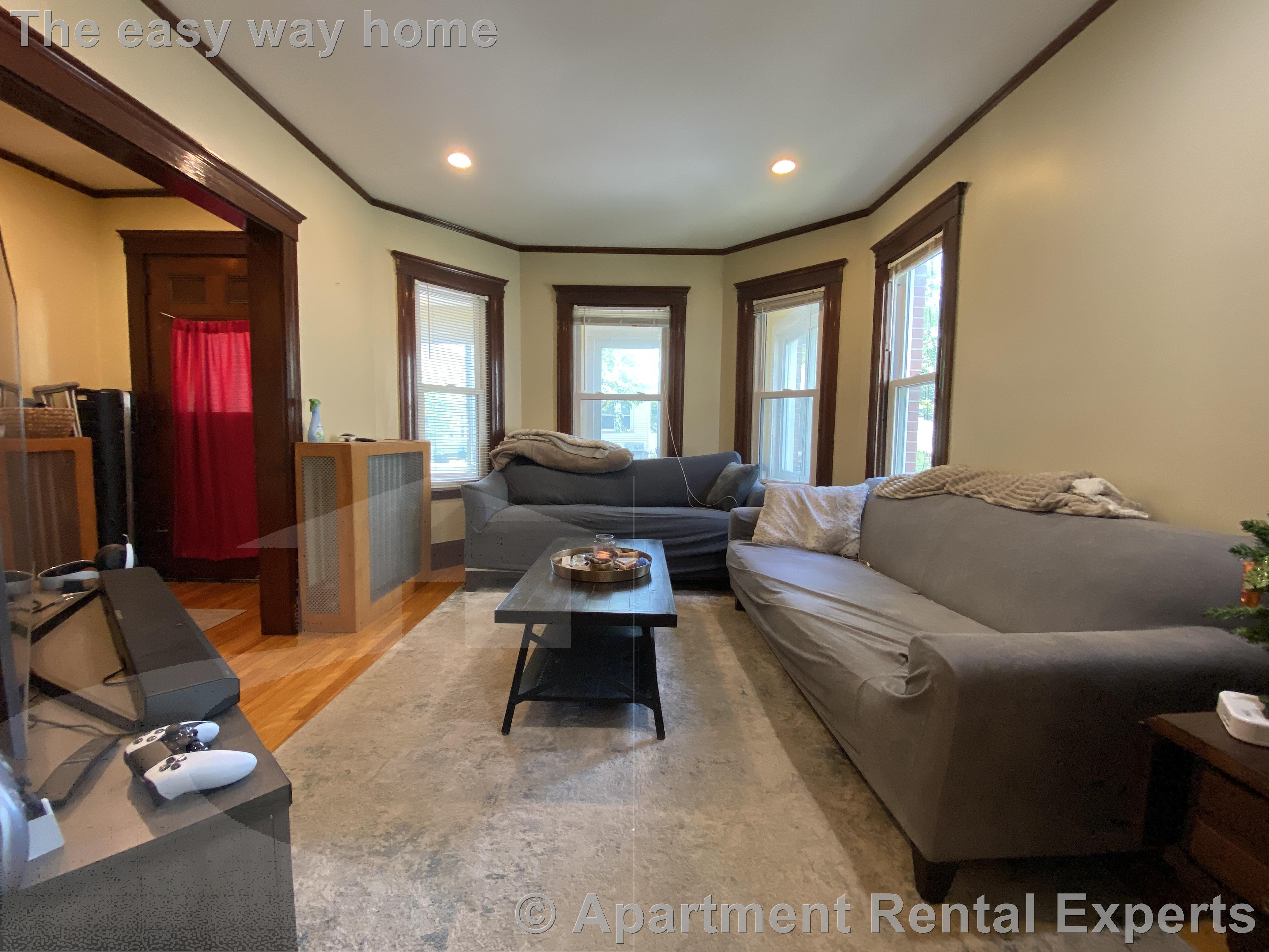 38 Minnesota Ave, East Somerville