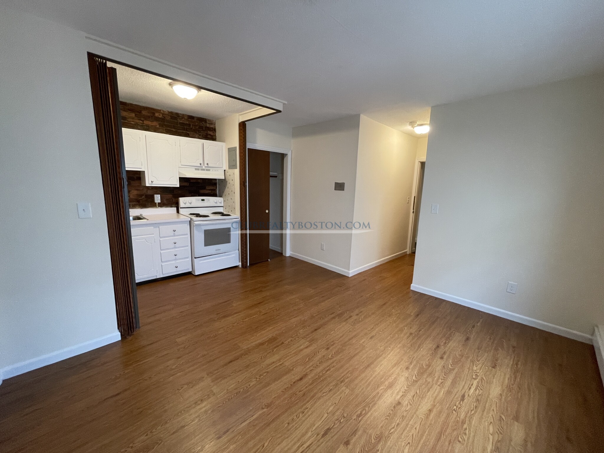 46 South St, Jamaica Plain