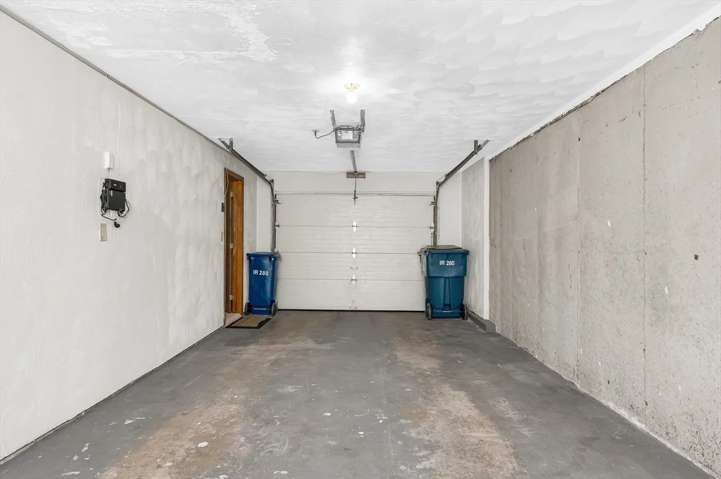 280 Apache Way, Tewksbury