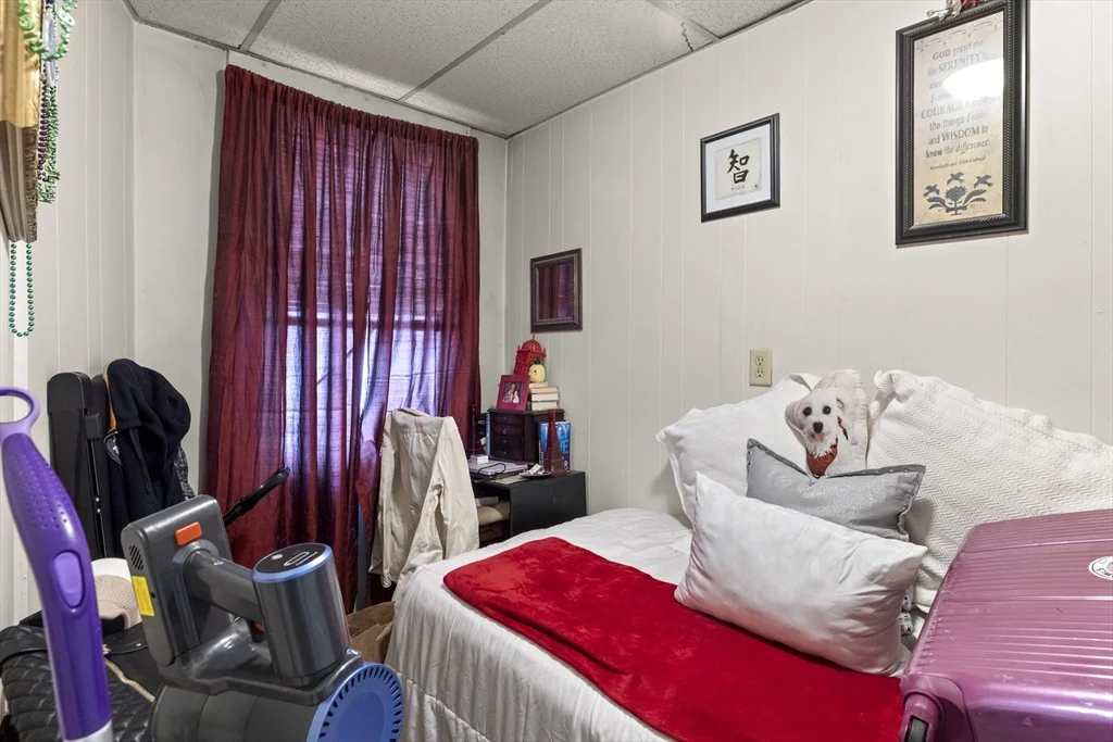 218 Middlesex Ave, Medford