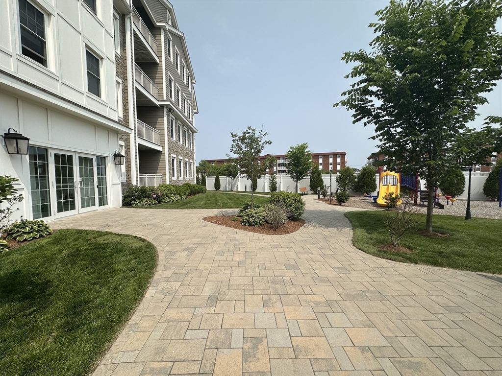 320 Middlesex Ave, Wellington