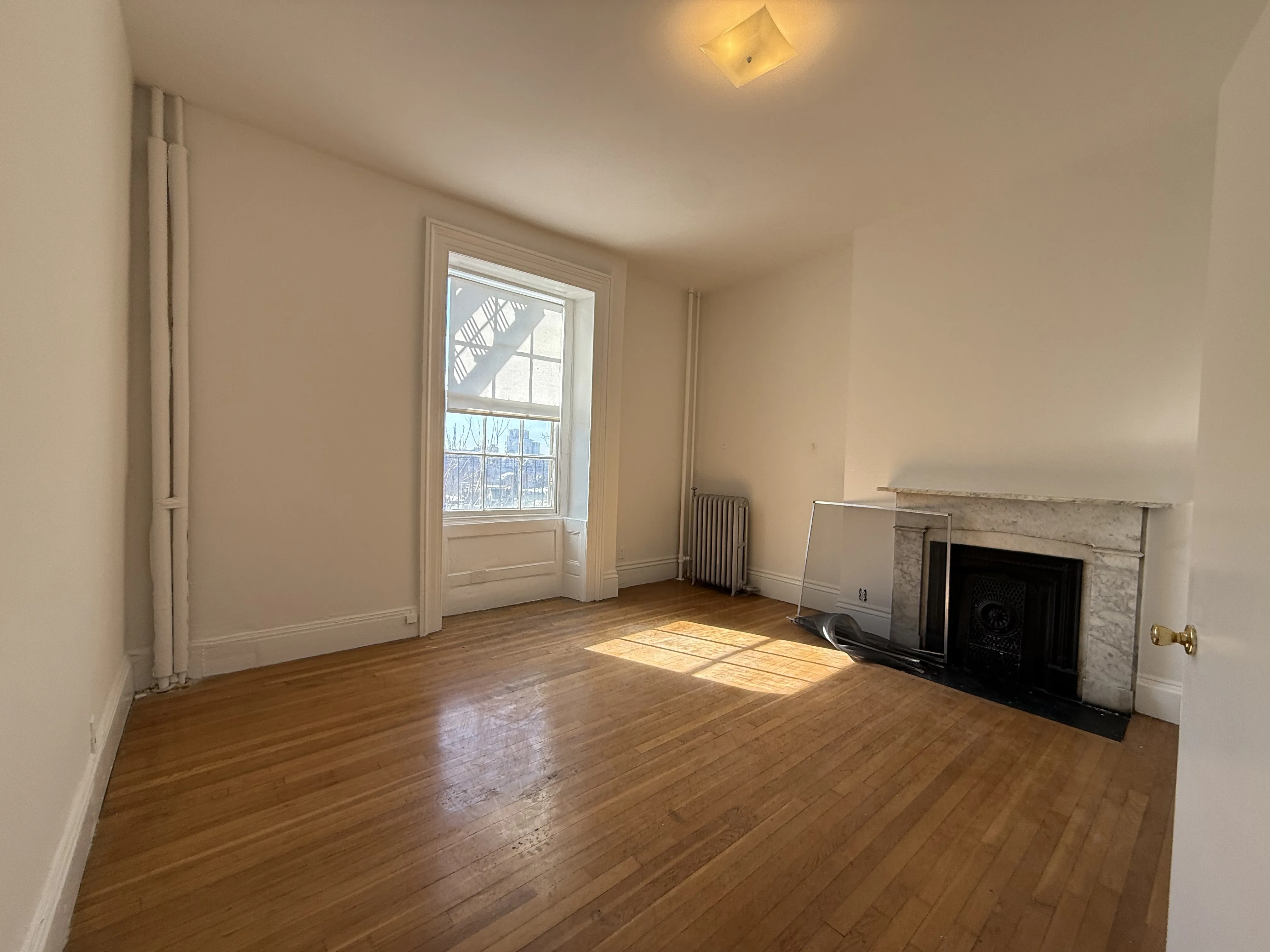 24 Mount Vernon St, West Roxbury