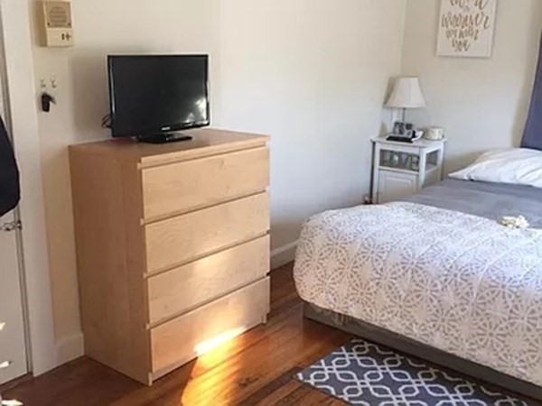 92 West Central St, Natick