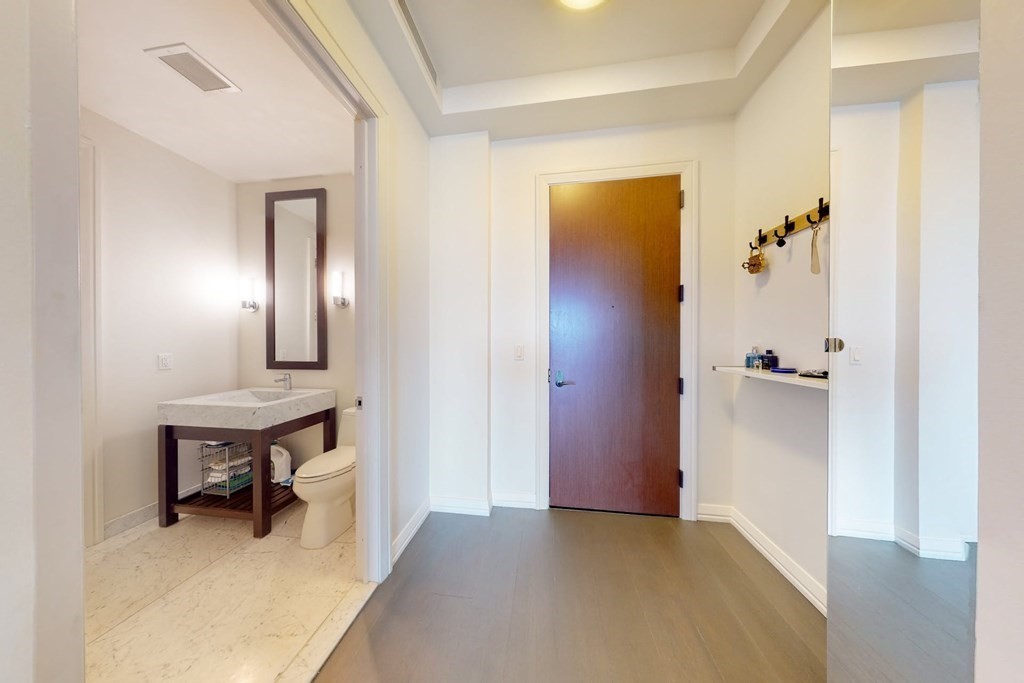 1 Franklin St, Downtown