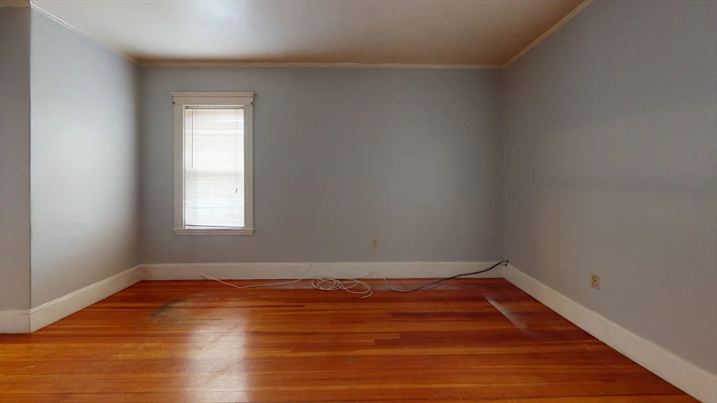 8 Olmstead St, Jamaica Plain