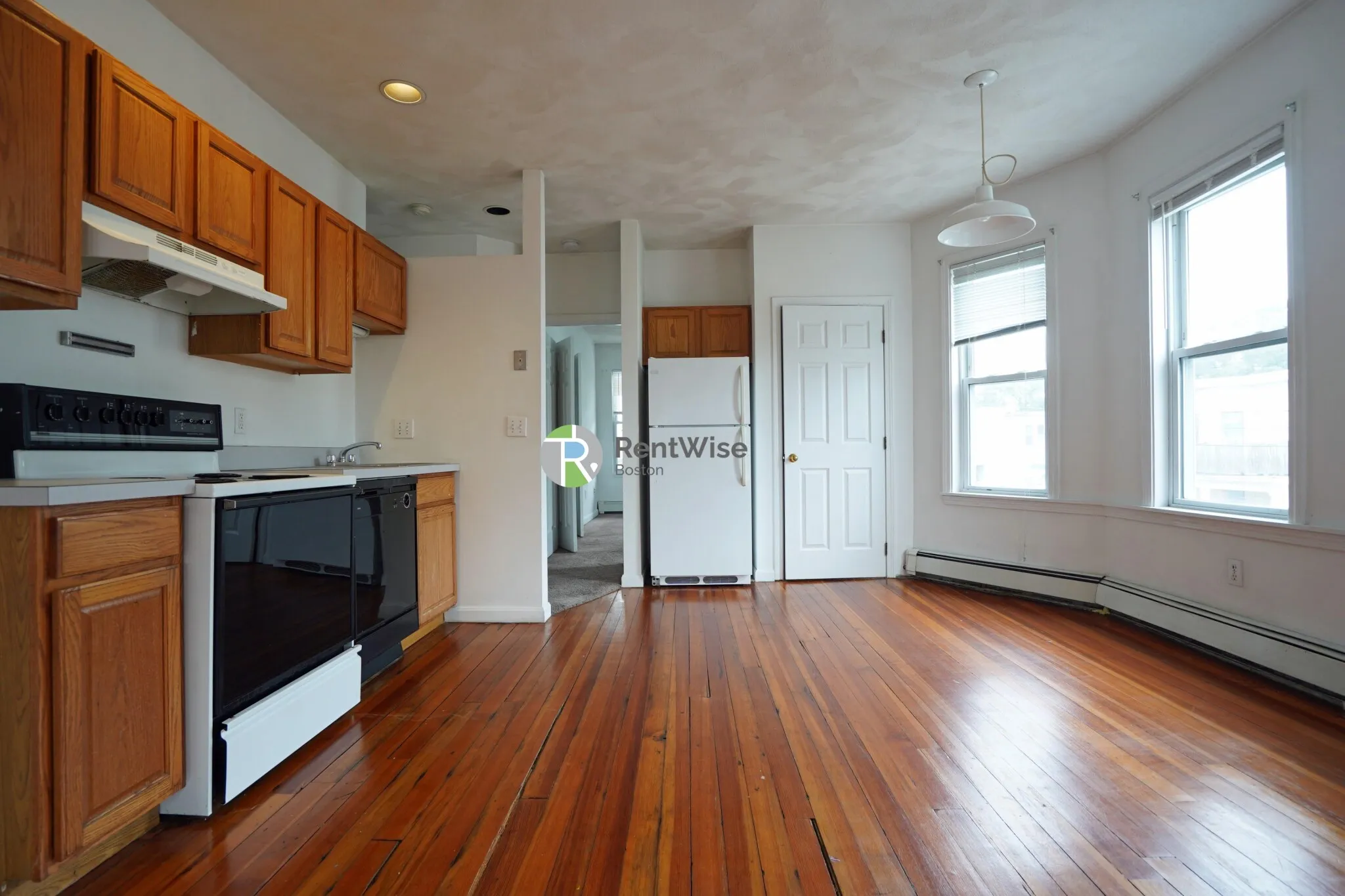 58 Mansfield St, Allston