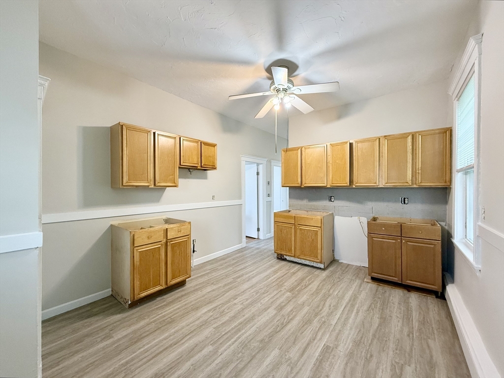 34 Tapley Ave, Revere