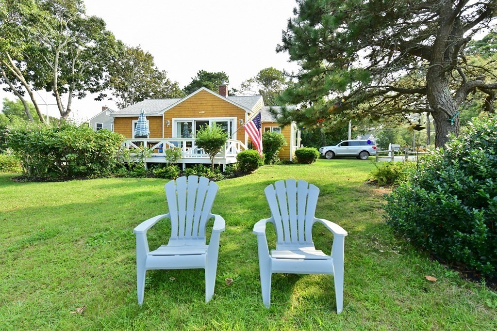 208 Standish Rd, Sagamore Beach