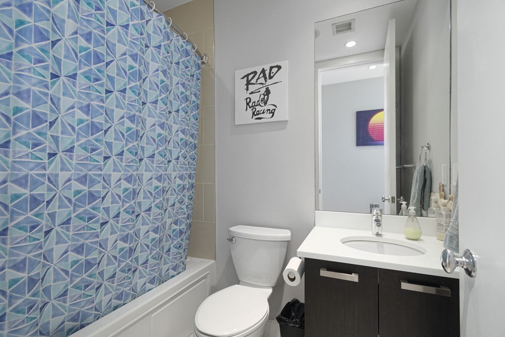 288 C St, South Boston