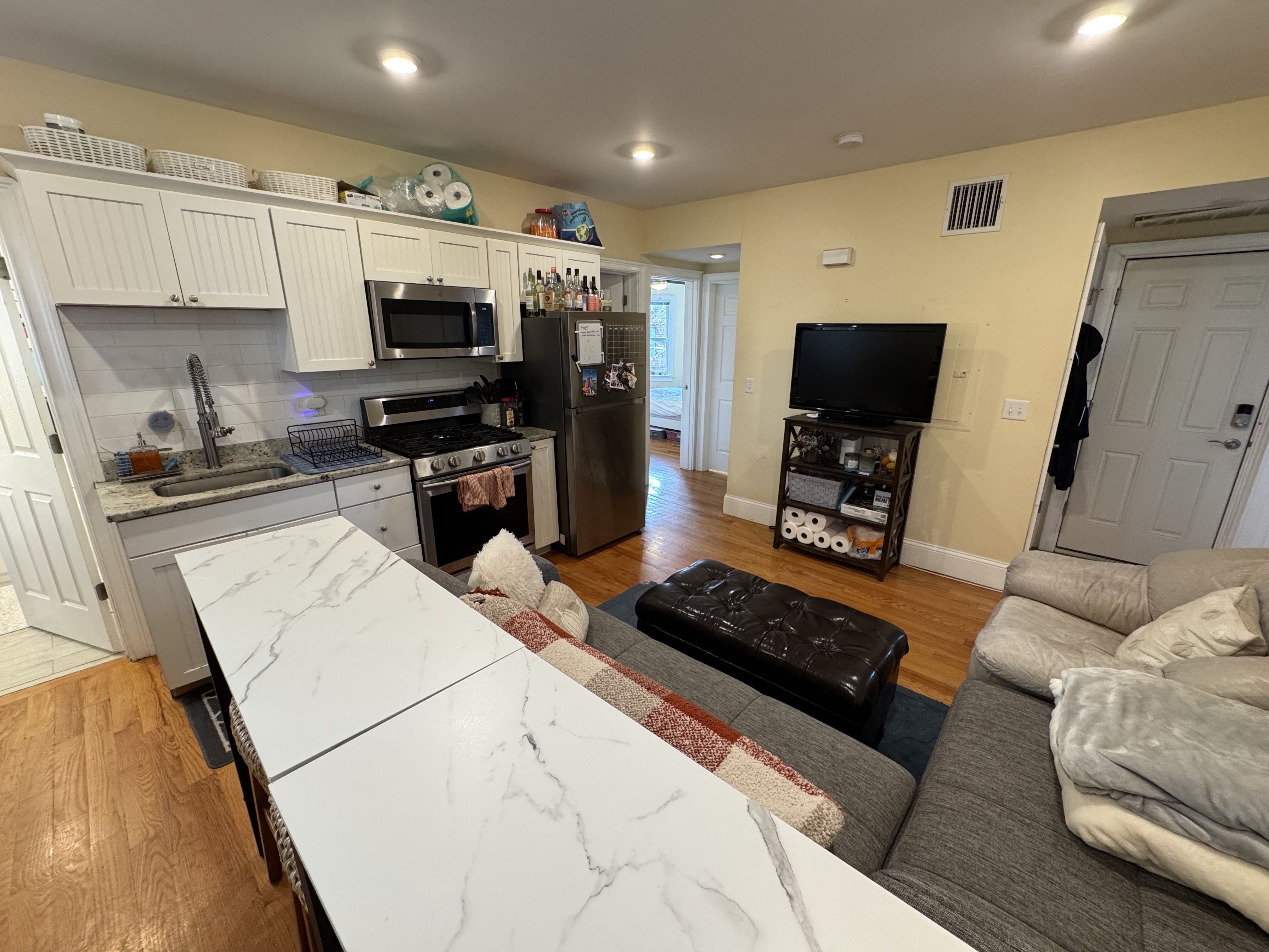 30 Cambridge Ter, Neighborhood Nine