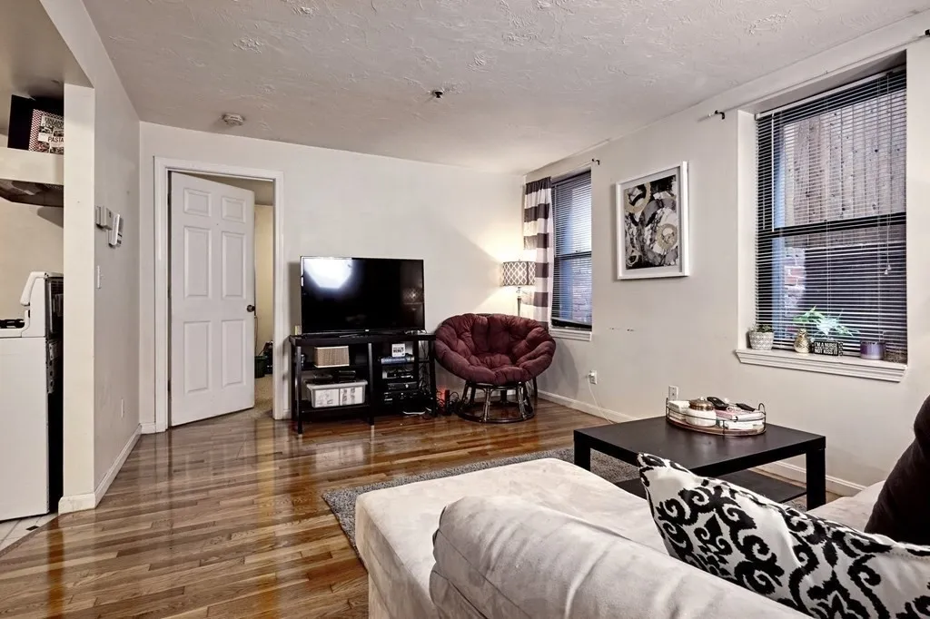 265 Emerson St, South Boston