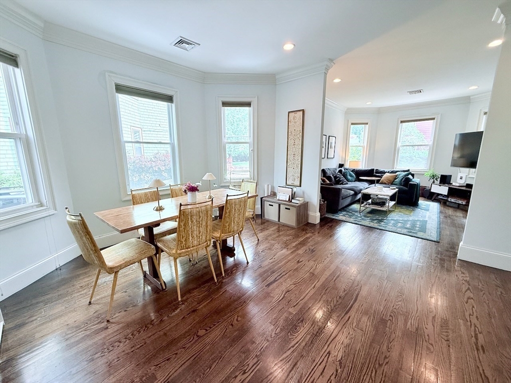 58 Seaverns Ave, Jamaica Plain