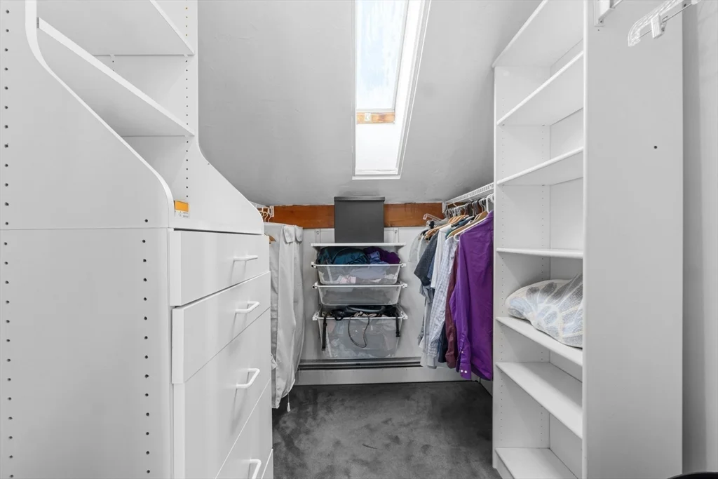 2 Windward Way, Sconticut Neck