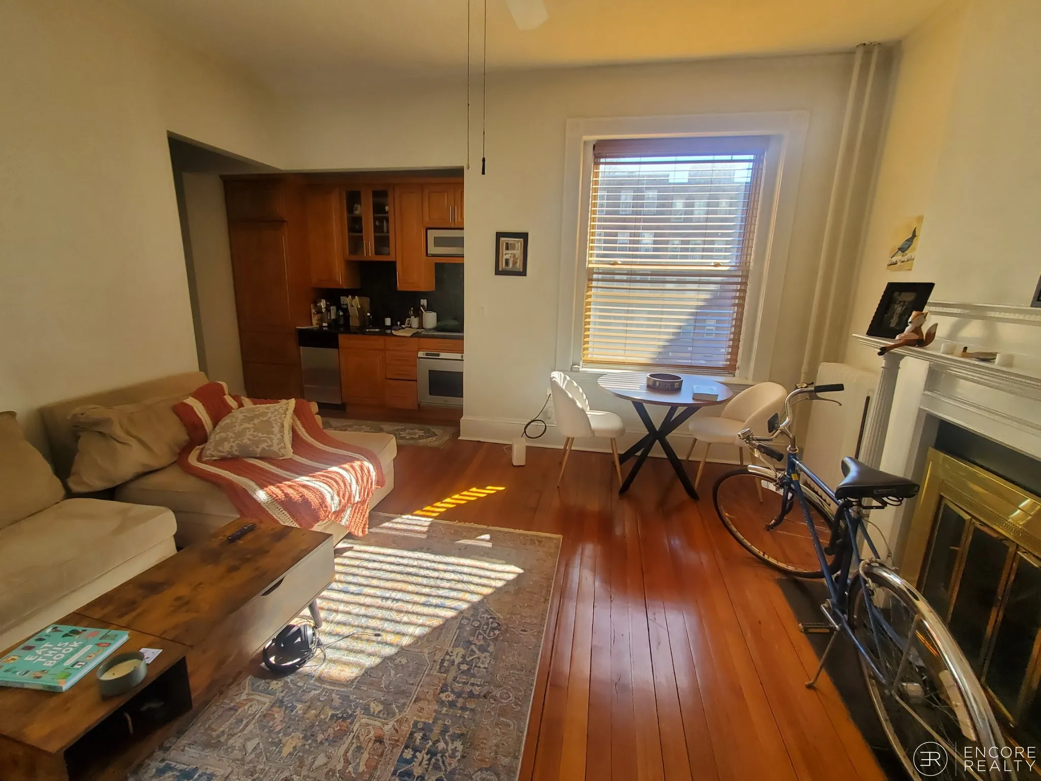 30 Peterborough St, Fenway