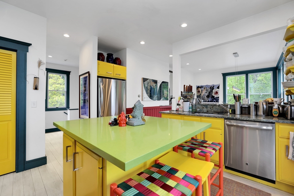 17 Bourne Point Rd, Wareham