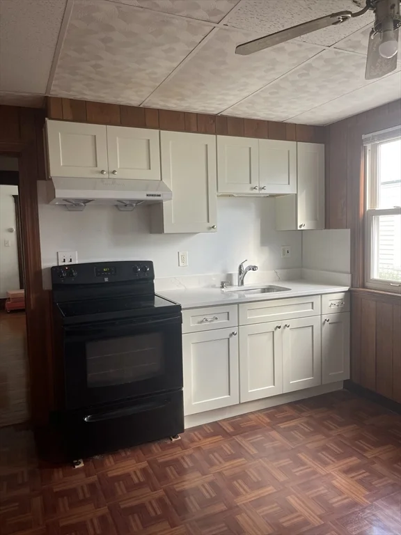 18 Indiana Ave, East Somerville